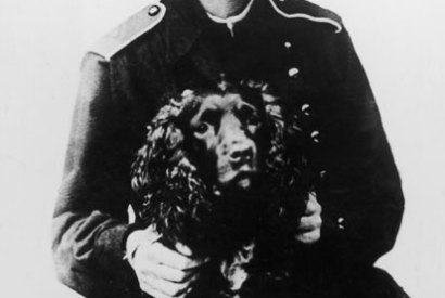 The theatrical Constance Markewicz founded the military boy scouts, who would later staff the IRA