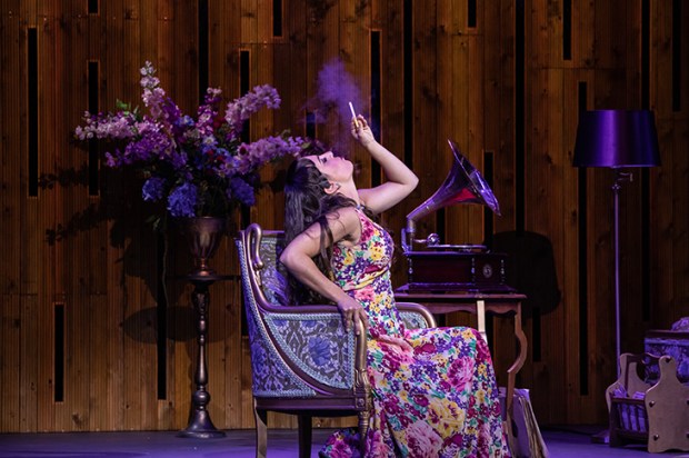 Clare Presland as Susanna in Il segreto di Susanna at Opera Holland Park Image: © Ali Wright